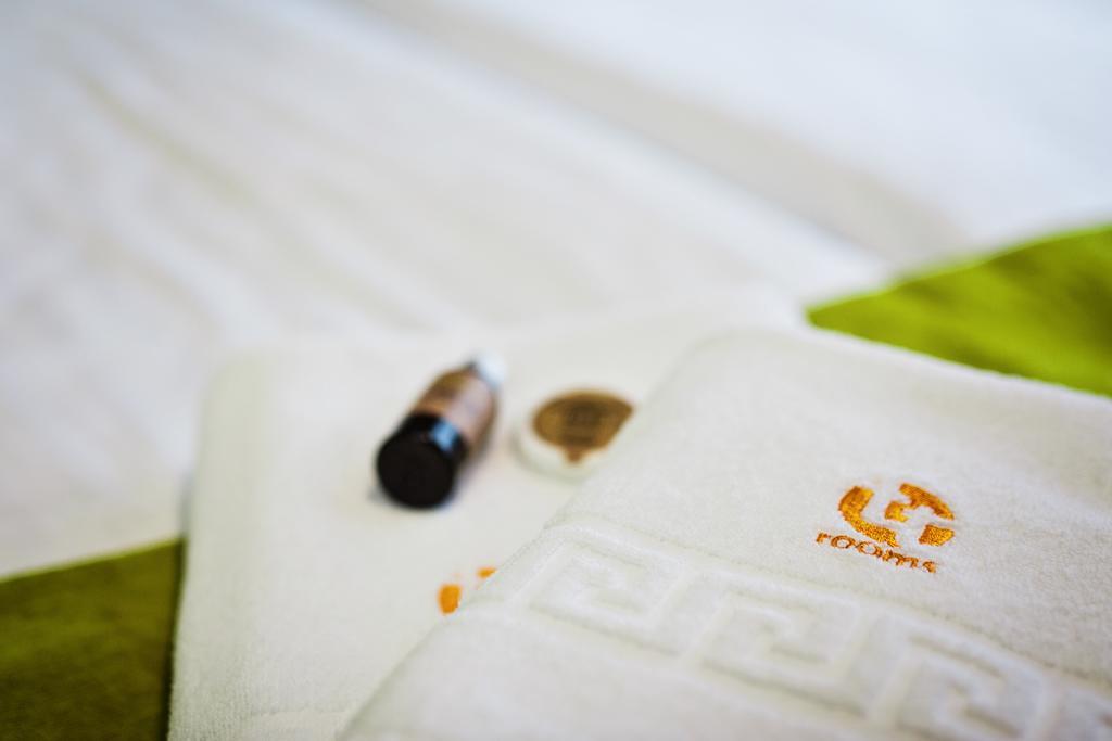 Ttrooms Poznan Ngoại thất bức ảnh