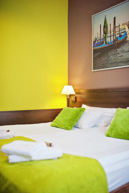 Ttrooms Poznan Ngoại thất bức ảnh