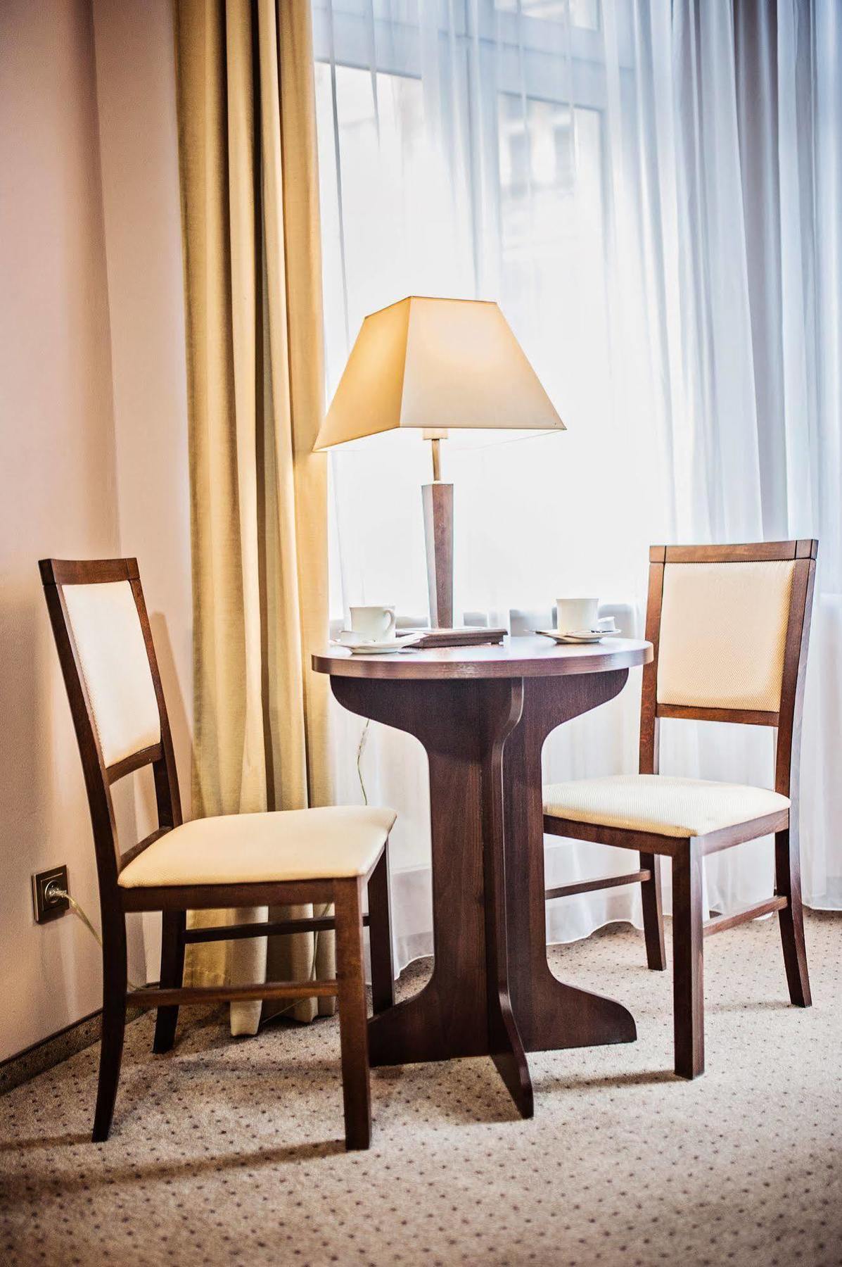Ttrooms Poznan Ngoại thất bức ảnh